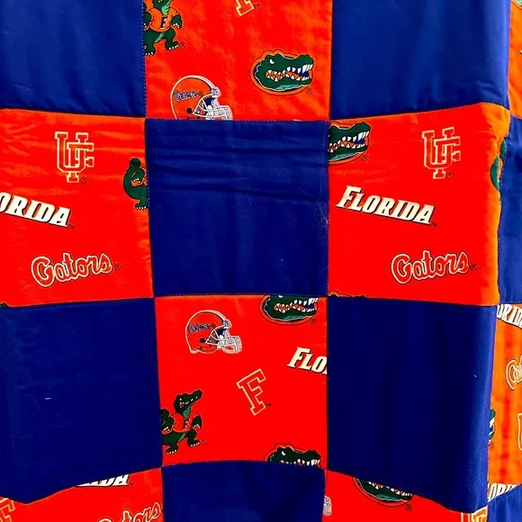 New Handmade Florida Gators Lap/Baby Quilt 30” X 39” - Picture 2 of 3